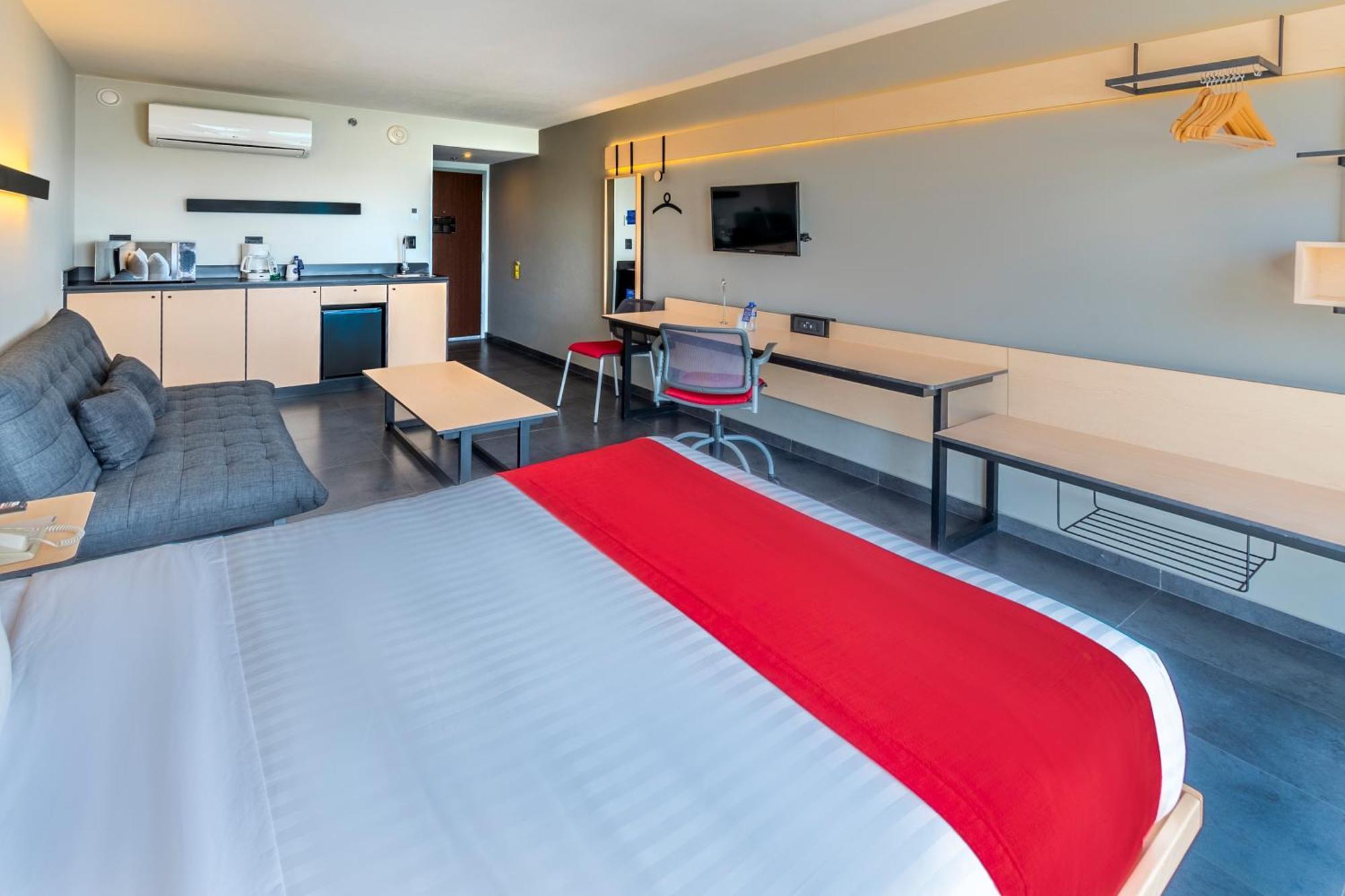 City Express By Marriott Tampico Exterior photo
