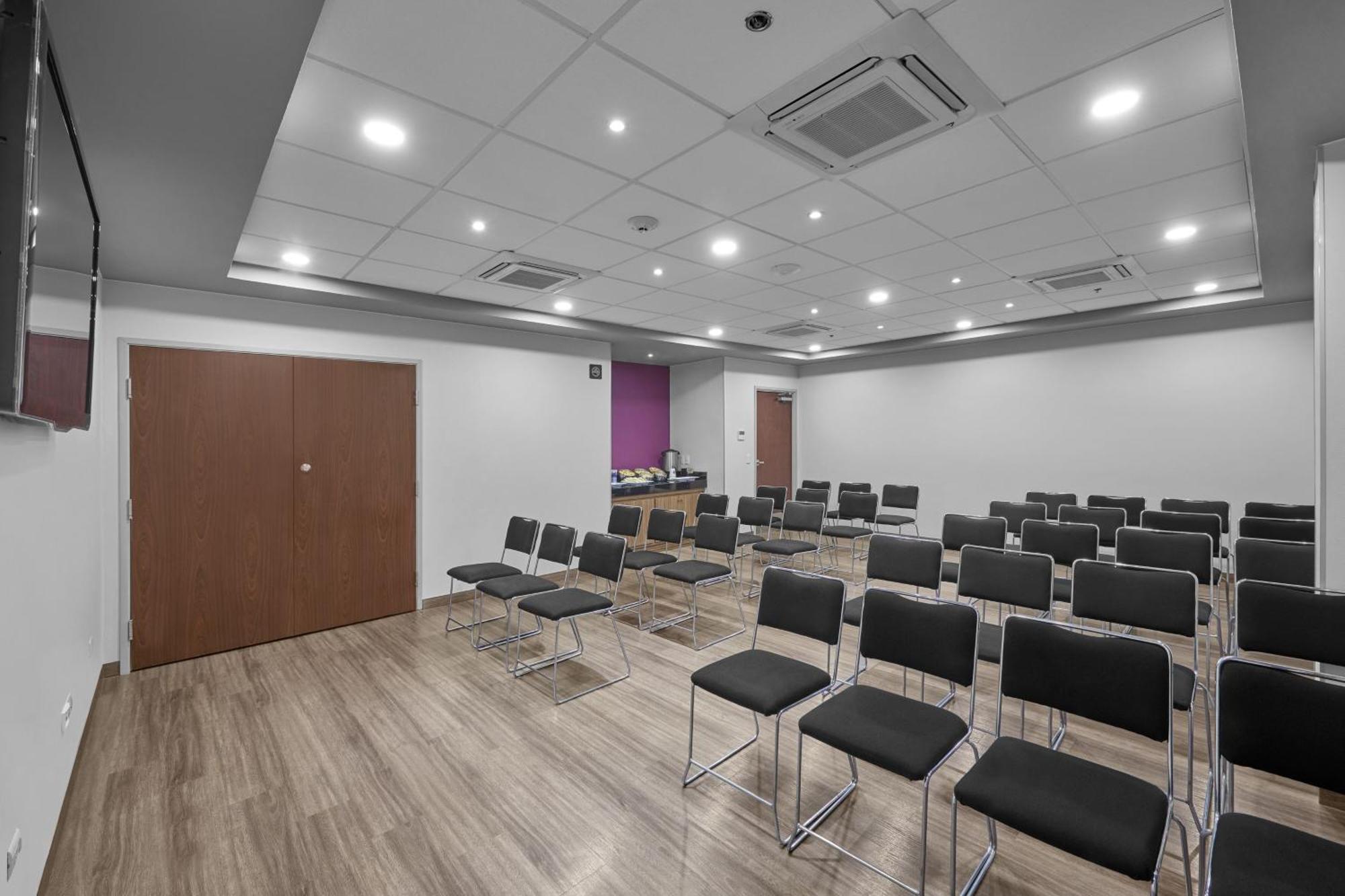 City Express By Marriott Tampico Exterior photo